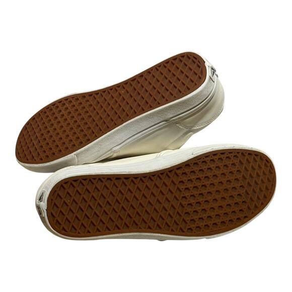 Vans Low Top Leather White Sneakers Men's Size 11 Casual Skate Shoes - Picture 9 of 9